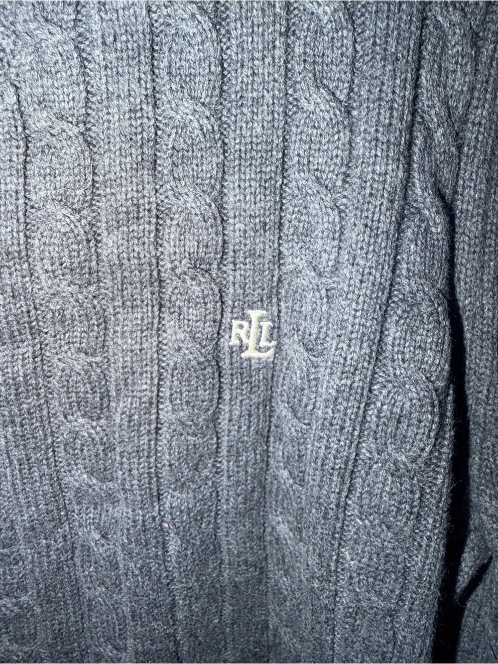 Ralph Lauren Ladies Cable Knit V-Neck Sweater in Gray, XL